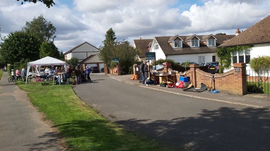 Ampthill Road stalls